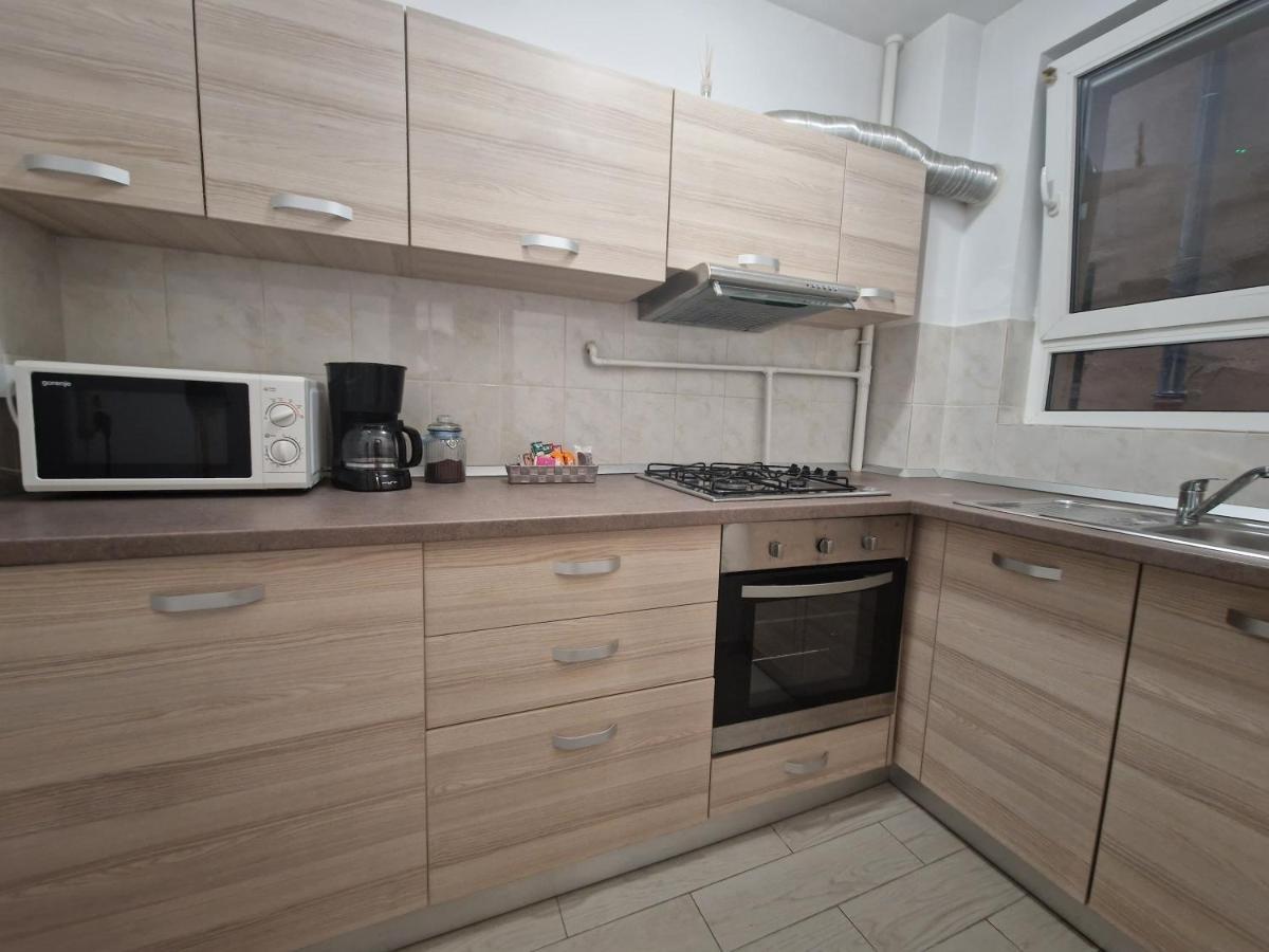 City Center Apartment Bucureşti Ngoại thất bức ảnh